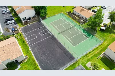 1006 Longfellow Court, Sarasota, FL 34243 - Photo 53