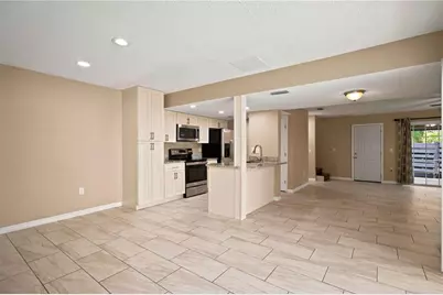 1006 Longfellow Court, Sarasota, FL 34243 - Photo 11