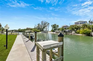 9226 Midnight Pass Rd, Sarasota, FL 34242 - Photo 43