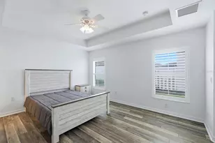 12610 Shimmering Oak Cir, Venice, FL 34293 - Photo 21