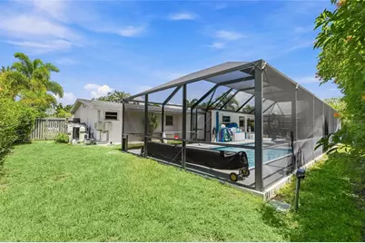 2560 Sunnyside Street, Sarasota, FL 34239 - Photo 33