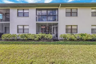 4520 47th Ave W, Bradenton, FL 34210 - Photo 5