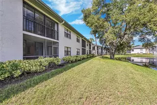 4520 47th Ave W, Bradenton, FL 34210 - Photo 3
