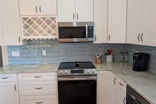 2934 Gulf of Mexico Dr, Longboat Key, FL 34228 - Photo 11