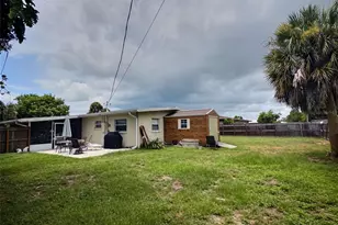 329 Glen Oak Rd, Venice, FL 34293 - Photo 17