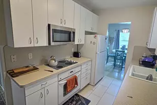 329 Glen Oak Rd, Venice, FL 34293 - Photo 7