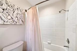 205 82nd St, Holmes Beach, FL 34217 - Photo 27