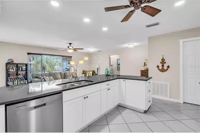 8402 14th Avenue NW, Bradenton, FL 34209 - Photo 3