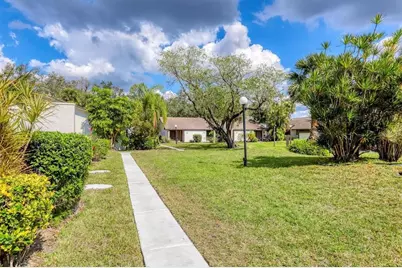 3523 Longmeadow #12, Sarasota, FL 34235 - Photo 21