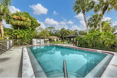 3523 Longmeadow #12, Sarasota, FL 34235 - Photo 27
