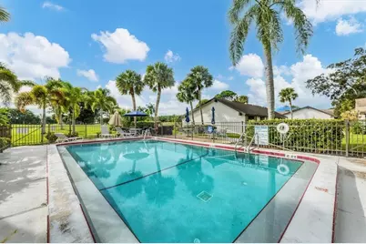 3523 Longmeadow #12, Sarasota, FL 34235 - Photo 25