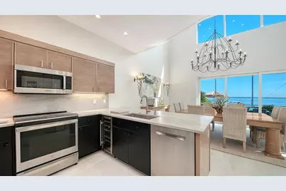 3530 Mistletoe Lane, Longboat Key, FL 34228 - Photo 21