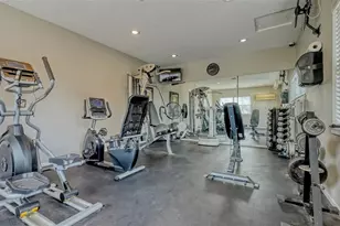 2121 Wood St, Sarasota, FL 34237 - Photo 31