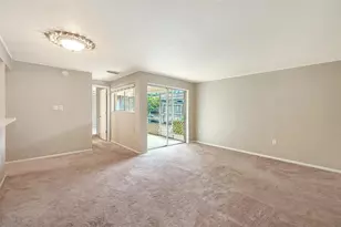 2121 Wood St, Sarasota, FL 34237 - Photo 5