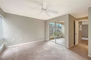 2121 Wood St, Sarasota, FL 34237 - Photo 17