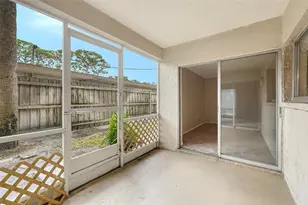 2121 Wood St, Sarasota, FL 34237 - Photo 21