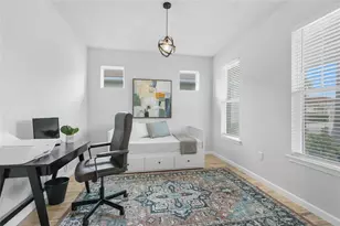20285 Symphony Pl, Venice, FL 34293 - Photo 13