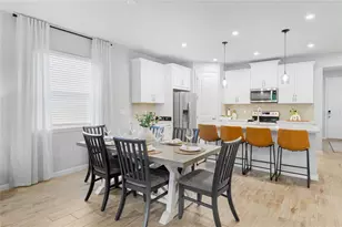 20285 Symphony Pl, Venice, FL 34293 - Photo 9