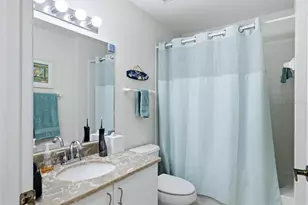 5221 Mahogany Run Ave, Sarasota, FL 34241 - Photo 23