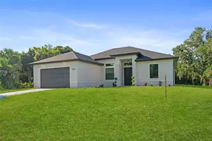 3271 Zoratoa Ave, North Port, FL 34286 - Photo 3