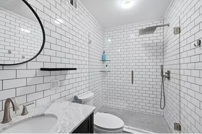 7150 N Tamiami Trail #S511, Sarasota, FL 34243 - Photo 3