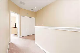 3698 Parkridge Cir, Sarasota, FL 34243 - Photo 13