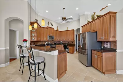 7007 74th Street Circle E, Bradenton, FL 34203 - Photo 9