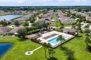 304 Cascade Bend Dr, Ruskin, FL 33570 - Photo 35