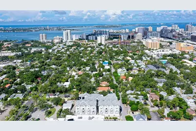 516 Laurel Park Drive, Sarasota, FL 34236 - Photo 7