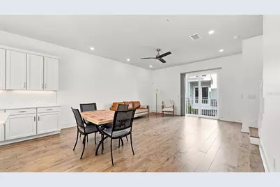 516 Laurel Park Drive, Sarasota, FL 34236 - Photo 19