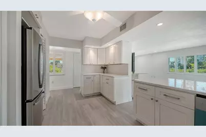 4750 Gulf Of Mexico Drive #Villa 8, Longboat Key, FL 34228 - Photo 17