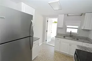 4817 Northwood Ave, Sarasota, FL 34231 - Photo 9