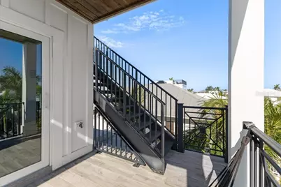 239 S Harbor Drive, Holmes Beach, FL 34217 - Photo 37
