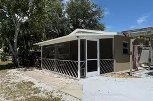 412 River Blvd S, Nokomis, FL 34275 - Photo 7