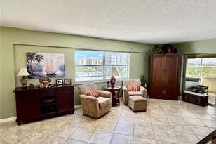 1700 Benjamin Franklin Dr, Sarasota, FL 34236 - Photo 13