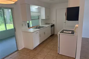 3412 Spainwood Dr, Sarasota, FL 34232 - Photo 5