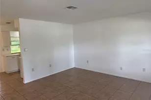 3412 Spainwood Dr, Sarasota, FL 34232 - Photo 3