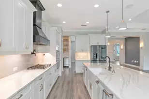 6233 Rivo Lks Blvd, Sarasota, FL 34241 - Photo 13