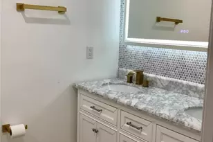2370 Bahia Vista St, Sarasota, FL 34239 - Photo 5