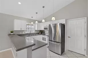 1250 Capri Isles Blvd, Venice, FL 34292 - Photo 5
