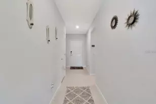 9079 Royal River Cir, Parrish, FL 34219 - Photo 15