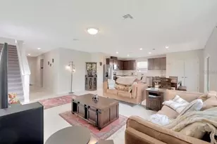 9079 Royal River Cir, Parrish, FL 34219 - Photo 5