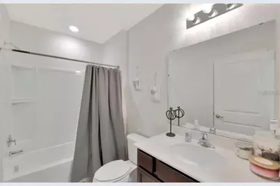 9079 Royal River Circle, Parrish, FL 34219 - Photo 13