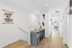 8605 Lunar Skye St, Sarasota, FL 34241 - Photo 17