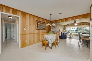 133 Holly Ave, Sarasota, FL 34243 - Photo 13