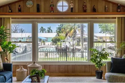 133 Holly Avenue, Sarasota, FL 34243 - Photo 21