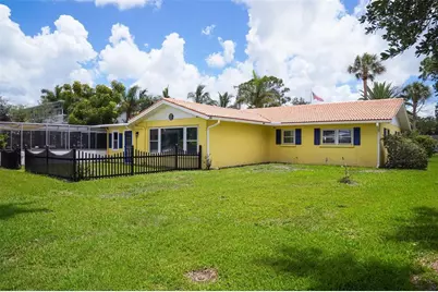 133 Holly Avenue, Sarasota, FL 34243 - Photo 45