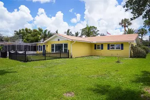 133 Holly Ave, Sarasota, FL 34243 - Photo 45