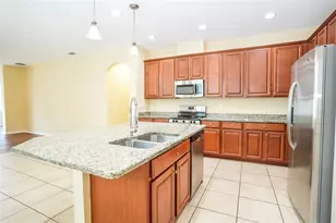 8834 39th St Cir E, Parrish, FL 34219 - Photo 3