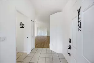 5469 Ashton Manor Dr, Sarasota, FL 34233 - Photo 5